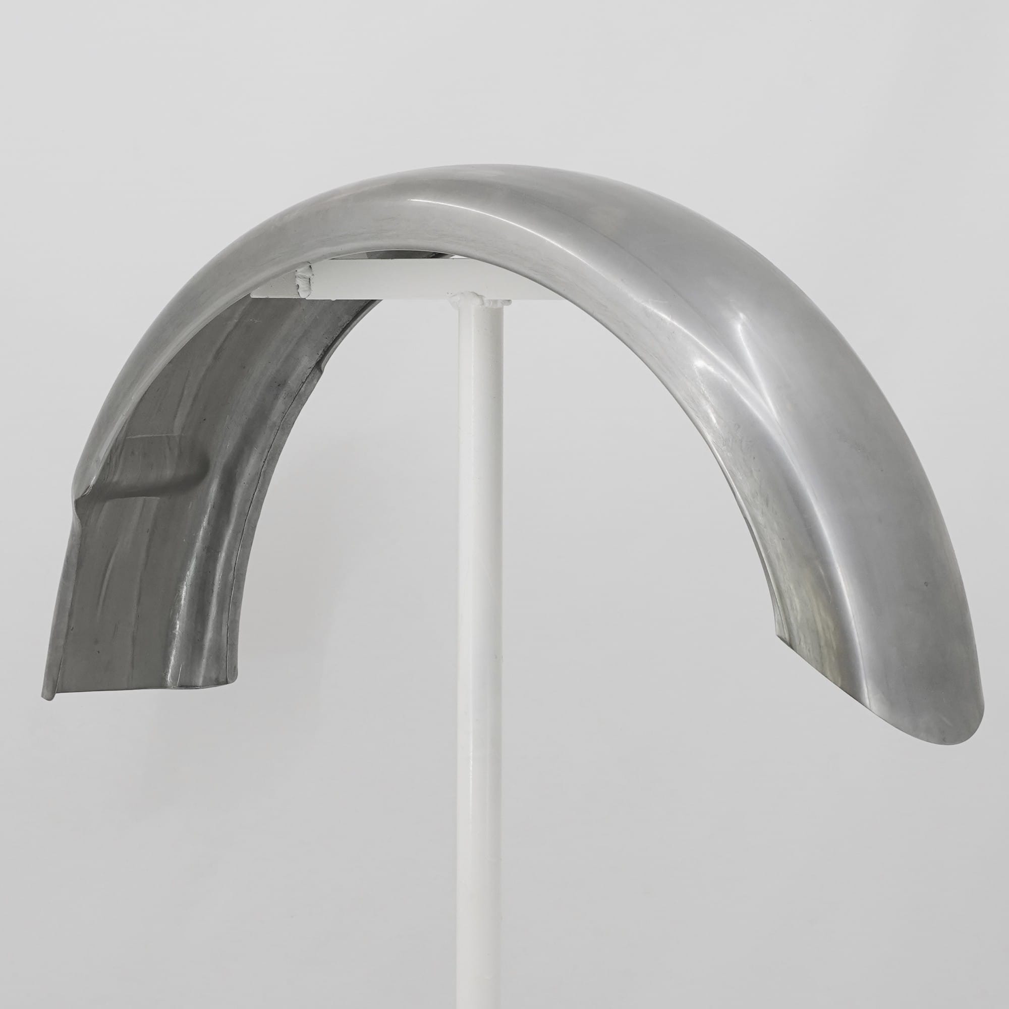TRIUMPH T100SS SEMI BATHTUB 61-63 REAR 17 WHEEL MILD STEEL"